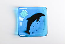 Load image into Gallery viewer, Fused Glass Plates by California Native Glass (Yurok)