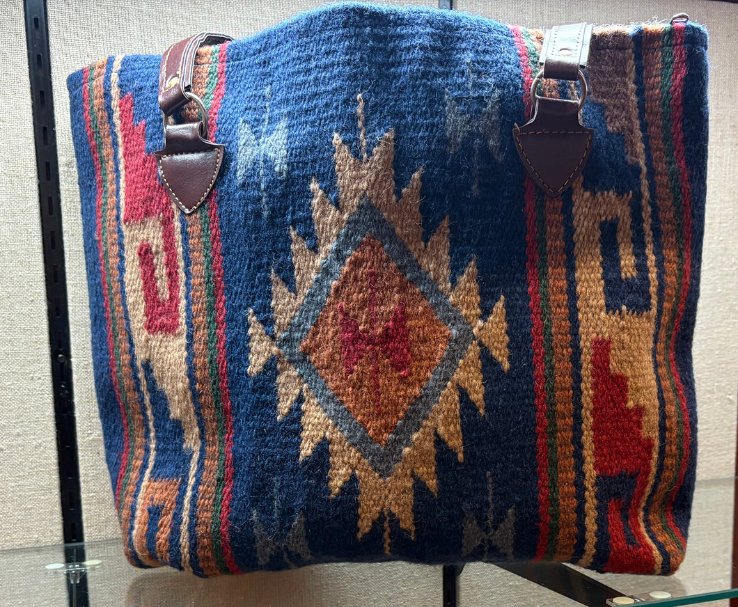 Totes:  100% Wool