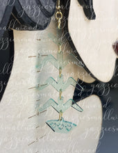 Load image into Gallery viewer, Earrings: Yazzies Smallwood
